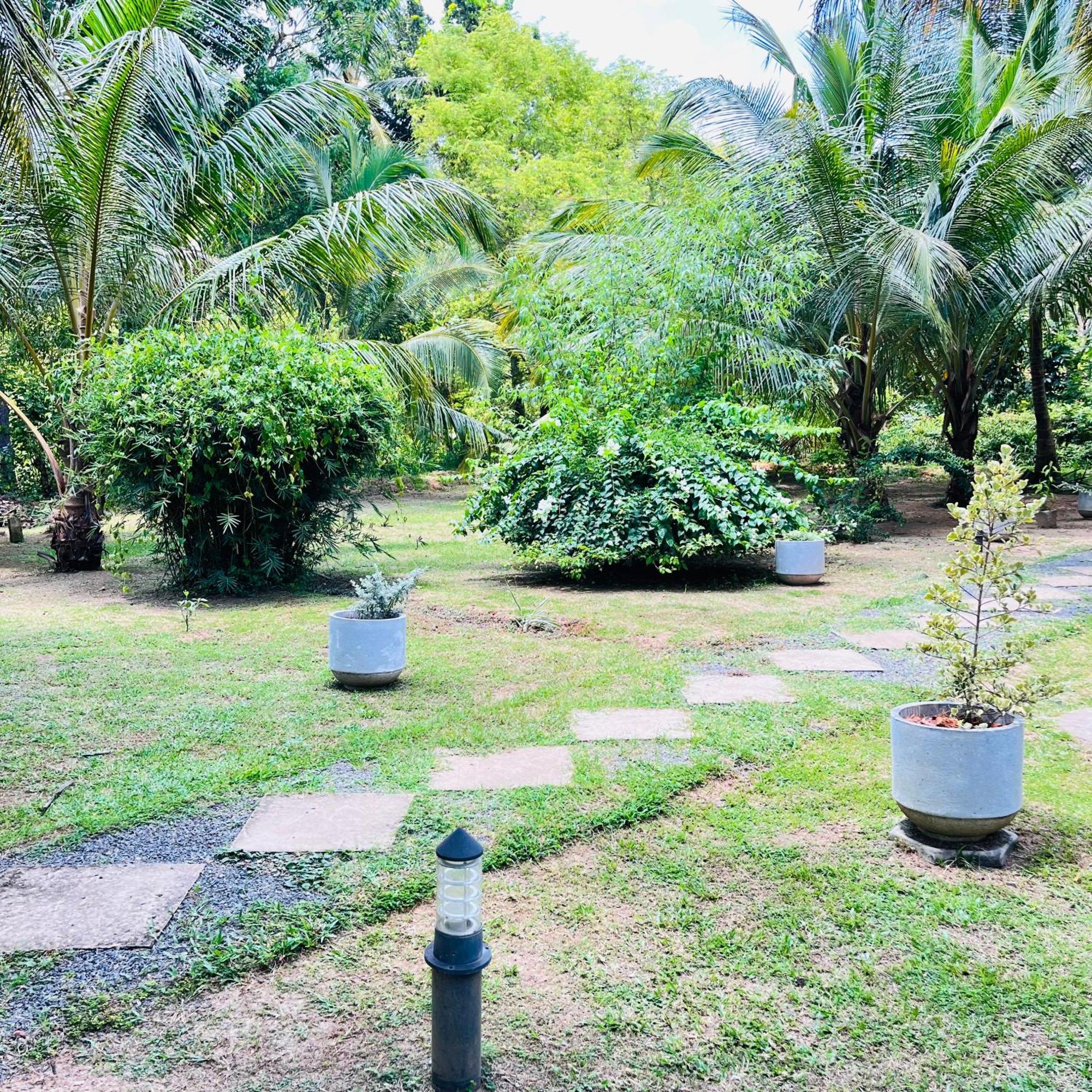 Hanguk Lanka Lagoon Villa Tangalle Kültér fotó